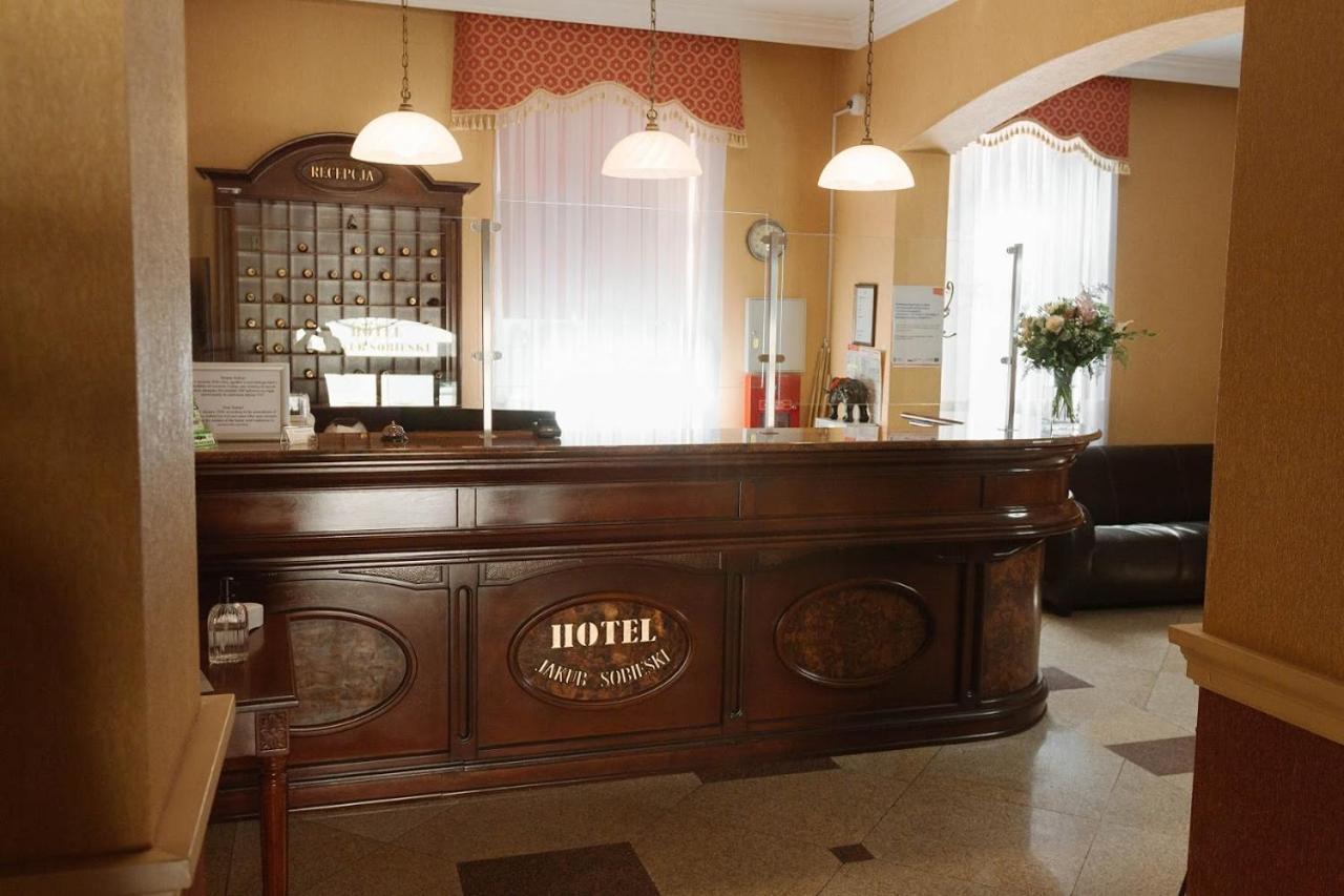 Hotel Jakub Sobieski Olawa Exterior photo
